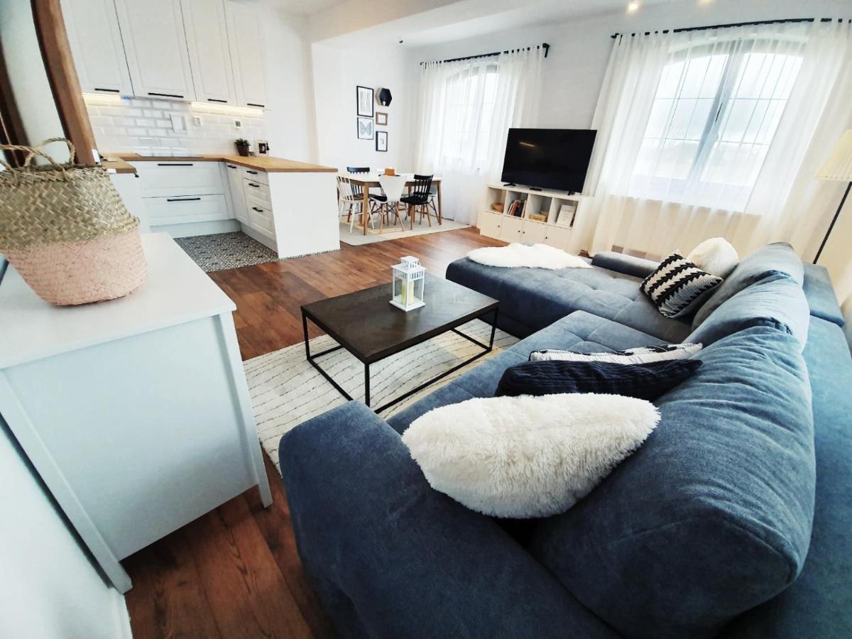 Apartman Linda - Velka Lomnica Buitenkant foto