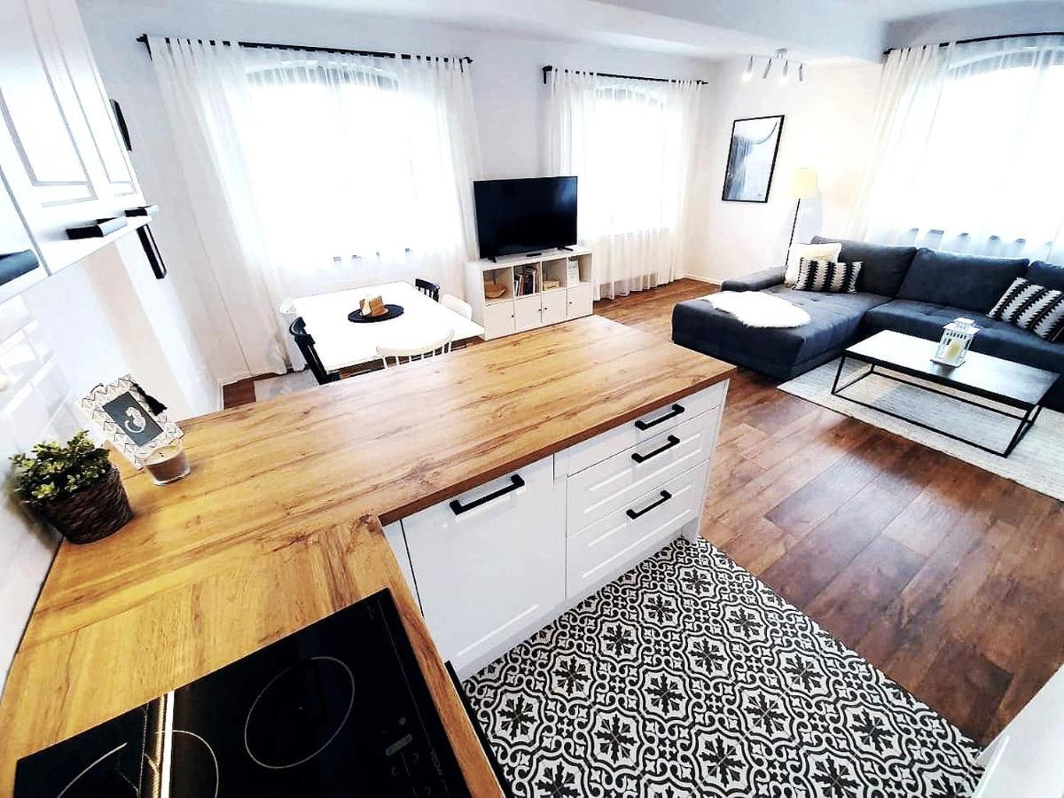 Apartman Linda - Velka Lomnica Buitenkant foto