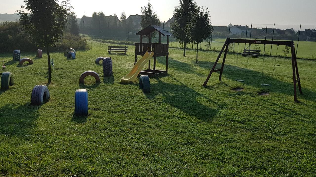Apartman Linda - Velka Lomnica Buitenkant foto
